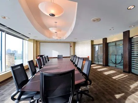Regus - Cambridge Riverview Center - Cambridge - Thumbnail 4