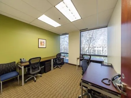 Regus - Piedmont Southpark Towers - 6201 Fairview Road - Charlotte - NC - Thumbnail 4