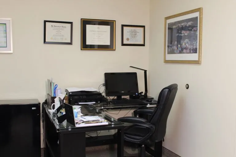 PS Executive Centers - Crocker Road - Westlake - Thumbnail 2