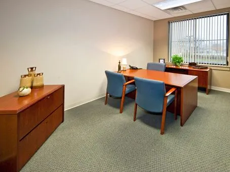 Regus - 200 Prosperity Place - Knoxville - TN - Thumbnail 4