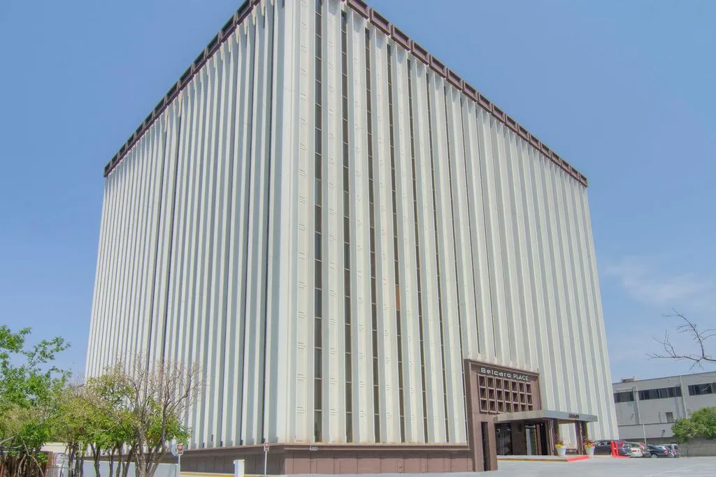 Premier Workspaces - DEN - Denver - CO - Belcardo Place - 3801 East Florida Avenue - Media 1