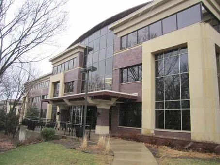 Regus - Grand Oak 1 - 860 Blue Gentian Road - Eagan - MN - Media 1