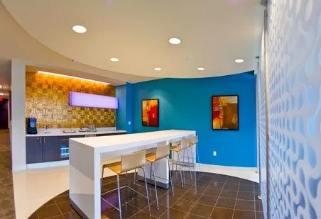 Regus - Fox River - W. College Avenue - Appleton - WI - Thumbnail 2