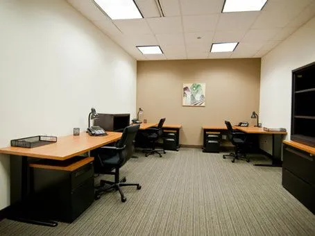 Regus - 200 South Wacker Drive - Chicago - IL - Thumbnail 4