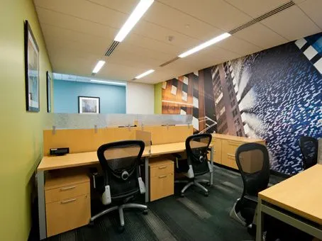 Regus - Legg Mason Tower - 100 International Drive - Baltimore - MD - Media 1