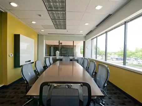 Regus - 325 Sentry Parkway West - Blue Bell - PA - Thumbnail 4