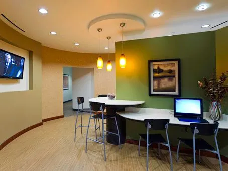 Regus - Deerfield Center - Alpharetta - Thumbnail 3