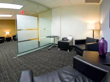 Regus - Blue Lagoon- Miami Airport Center - Blue Lagoon Dr - Florida - Thumbnail 2