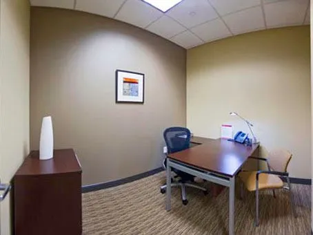 Regus - The Avenue Forsyth - Peachtree Parkway - Cumming - GA - Thumbnail 3