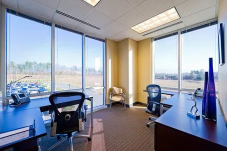 Regus - Perimeter Woods - Perimeter Parkway - Charlotte - NC - Thumbnail 3