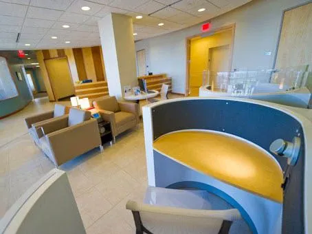 Regus - Park Bank Plaza - 2810 Crossroads Drive - Madison - WI - Thumbnail 4
