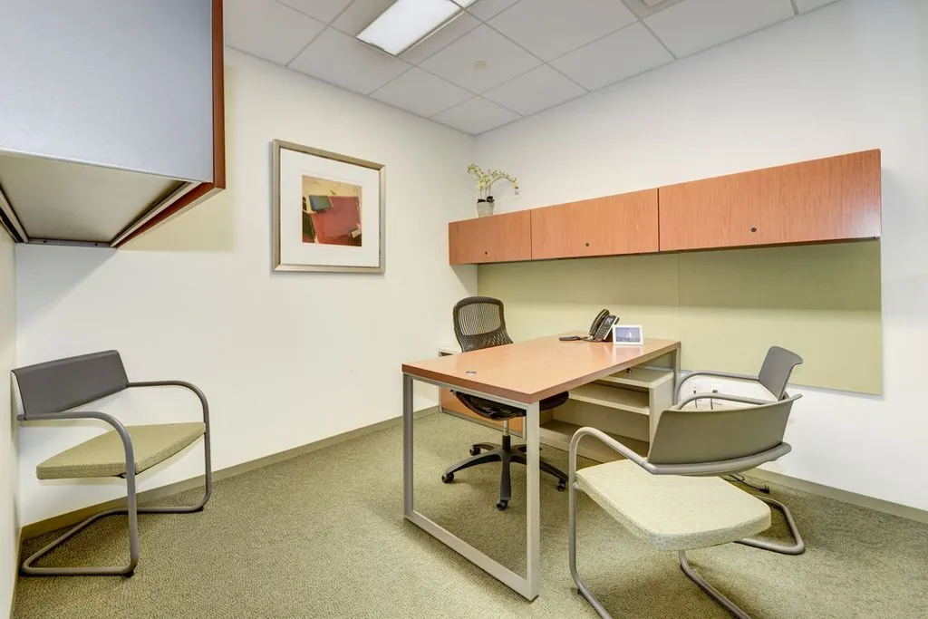 Carr Workplaces - Tysons Boulevard - McLean - VA - Media 1