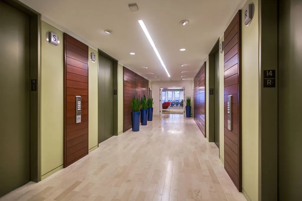 Carr Workplaces - Four Embarcadero - San Francisco - CA - Thumbnail 2
