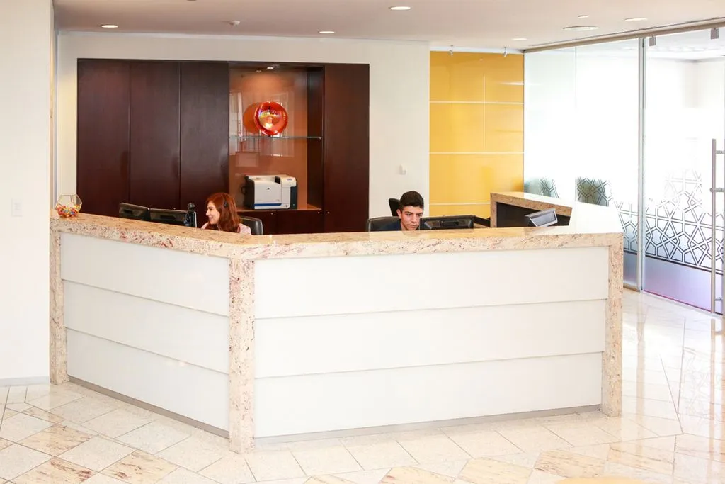 Servcorp - Figueroa at Wilshire Building - South Figueroa Street, Los Angeles - CA - Thumbnail 2