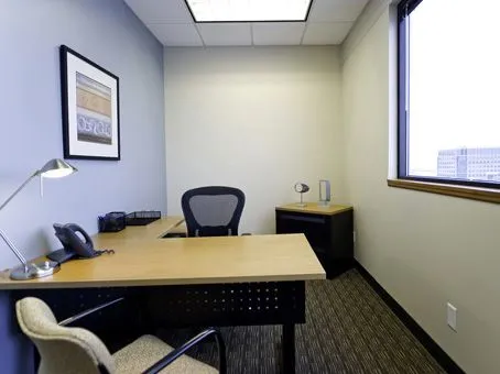 Regus - Madison West - 8383 Greenway Blvd - Middleton, WI - Thumbnail 4