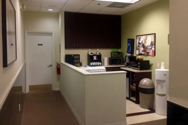 Fairway Executive Suites - Fairway Drive - Deerfield Beach - FL - Media 1