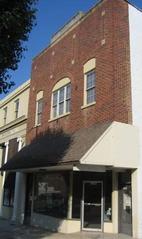 The 208 West Main Street Building - Wytheville - VA - Media 1