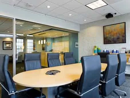 Regus - Hampton Peninsula Town Center - East Claiborne Street, Hampton - VA - Thumbnail 2