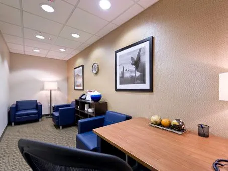 Regus - Crocker Park - Crocker Park Blvd, Westlake - OH - Thumbnail 2