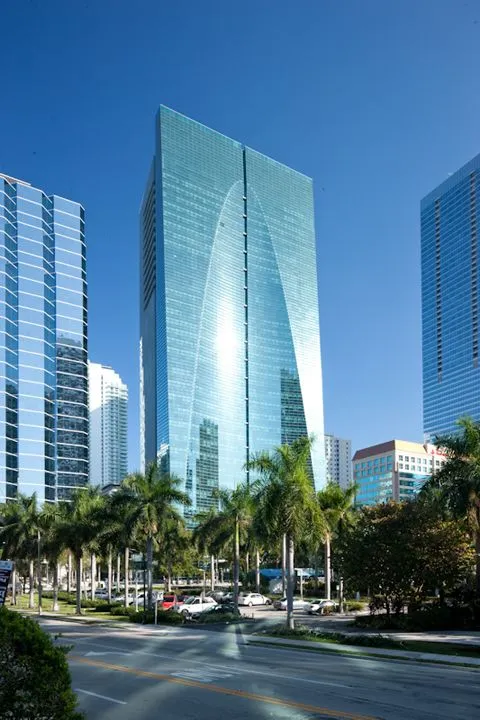 Quest Workspaces - 1395 Brickell Avenue – Miami - FL - Thumbnail 3