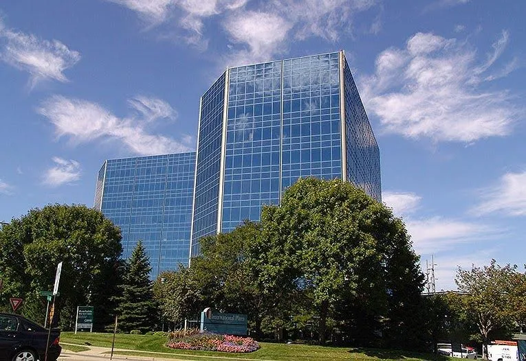 OffiCenters at International Plaza - International Drive - 55425 Bloomington - Thumbnail 4