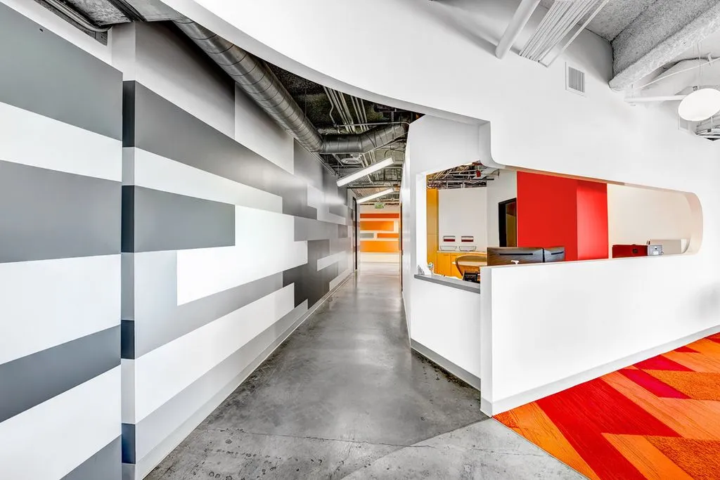 TechSpace - 1100 Glendon Avenue, Los Angeles - CA - Media 1