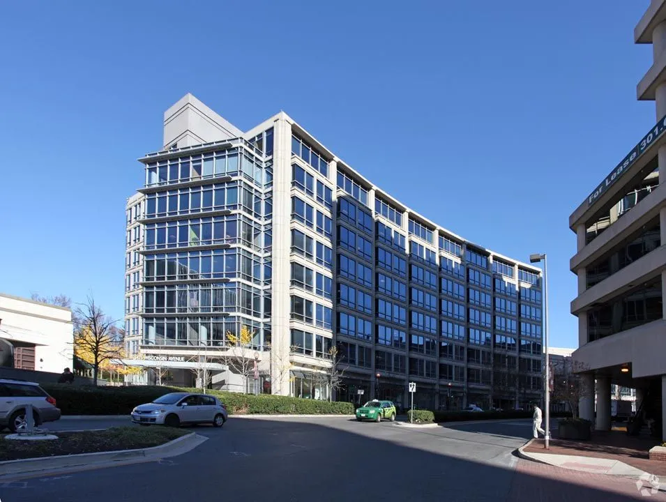 Carr Workplaces - Friendship Heights - Wisconsin Avenue - Chevy Chase- MD - Media 1