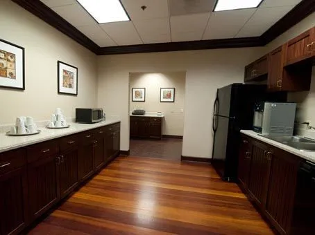 Regus - 11340 Lakefield Dr, Duluth - GA - Thumbnail 4