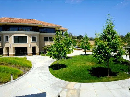 Regus - 2945 Townsgate Road, Westlake Village - CA - Thumbnail 2