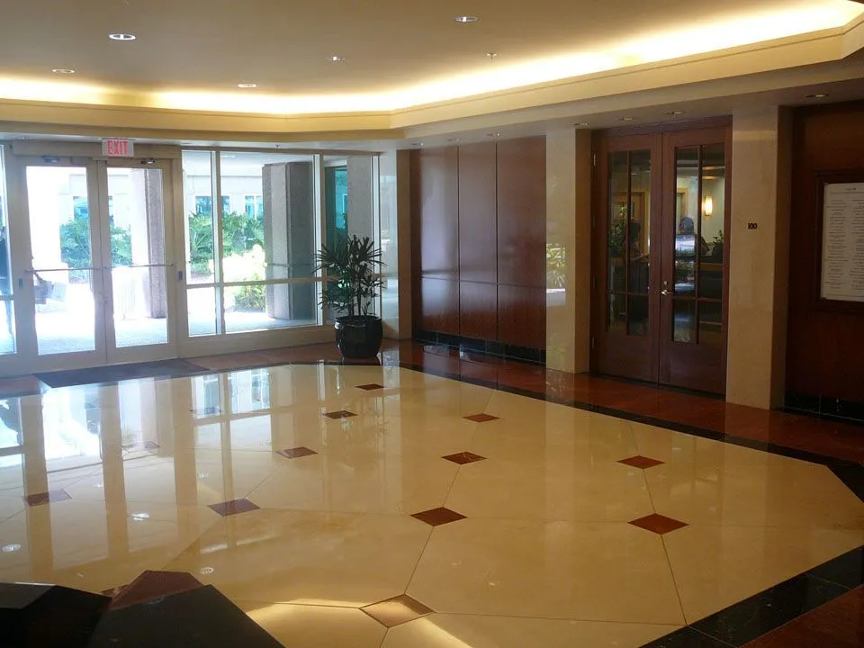Office Edge - Executive Center Drive, Boca Raton - FL - Thumbnail 3