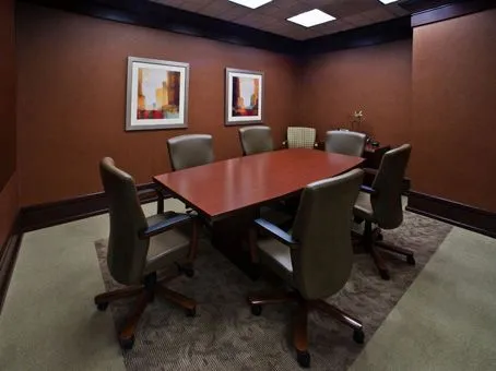 Regus - Sterling Pointe - 303 Perimeter Center North - Atlanta, GA - Thumbnail 2