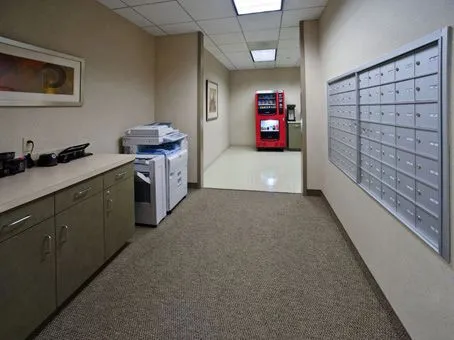 Regus - Sterling Pointe - 303 Perimeter Center North - Atlanta, GA - Media 1