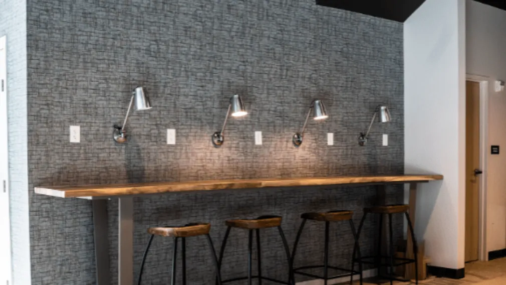 SOVA Micro-Room & Social Hotel + Dallas - Media 1