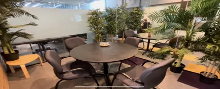 Large Meeting Room - Thumbnail 4