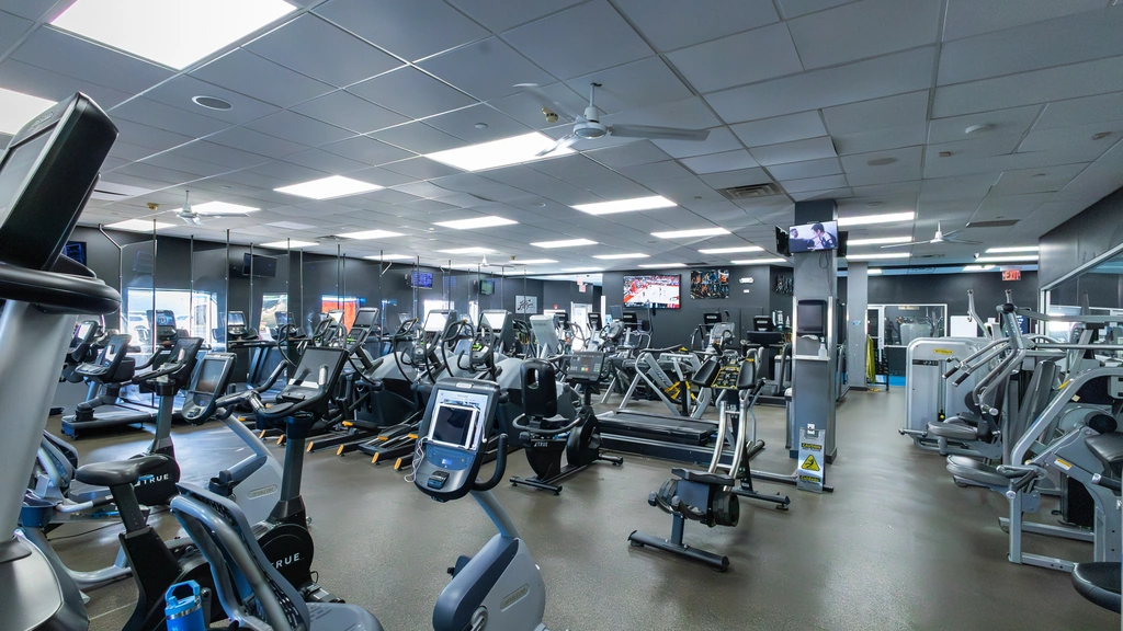🎯 Fitness Studio Class Mega Event - Media 1