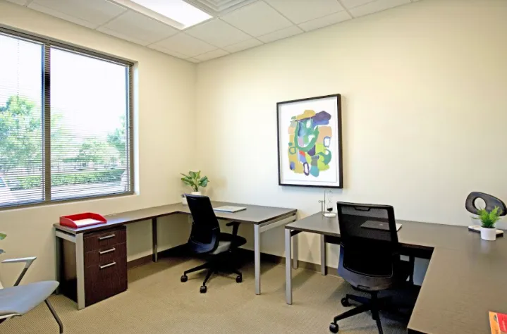 Townview Office Suites - NW Maynard Rd, Cary - Thumbnail 3
