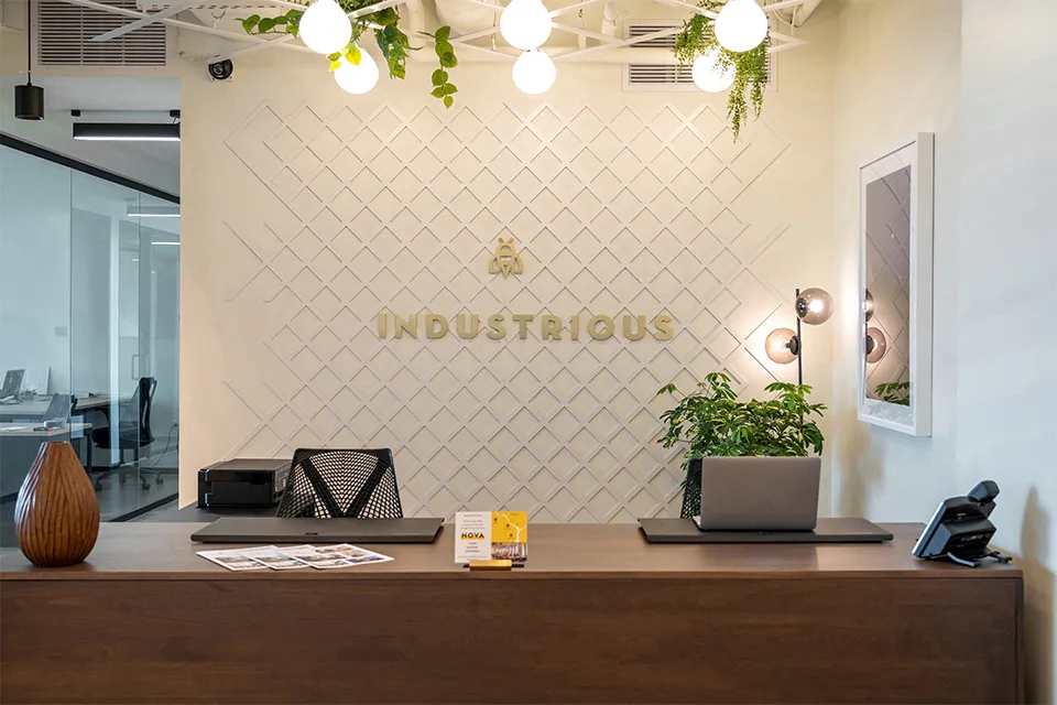 Industrious - International Dr, McLean - Thumbnail 2