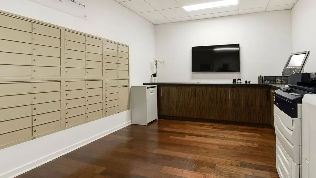 Carr Workplaces - Reston - VA - Media 1