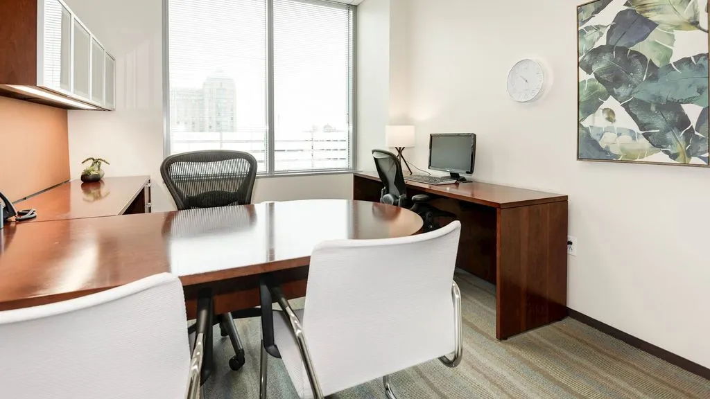 Carr Workplaces - Reston - VA - Thumbnail 2
