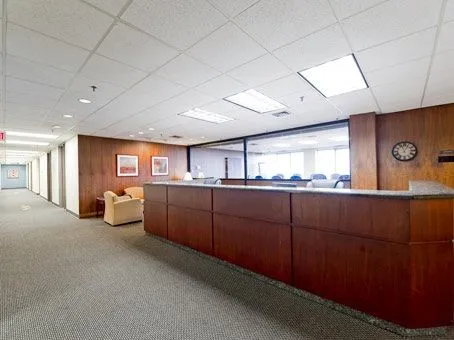 Regus - Clark Tower - Poplar Avenue - Memphis, TN - Thumbnail 3