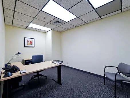 Regus - Clark Tower - Poplar Avenue - Memphis, TN - Thumbnail 2